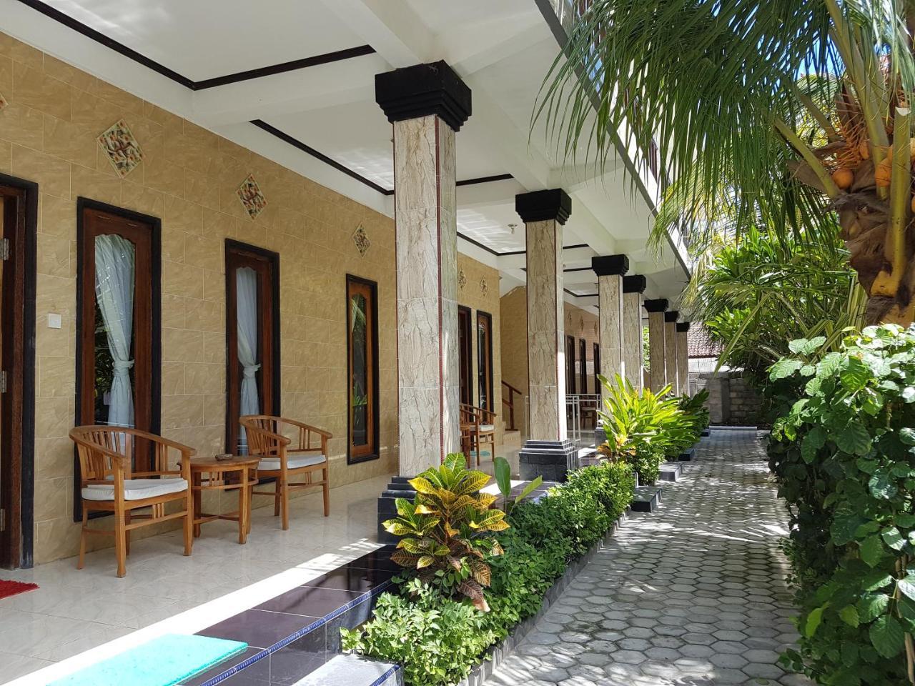 Hotel Megacahya Bungalow à Lembongan Extérieur photo